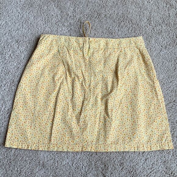 Vintage American Eagle Outfitters Ditzy printed Yellow Flower Print Skirt size 4 - Picture 5 of 9
